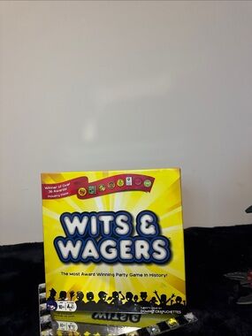 Family Trivia Game - Yellow